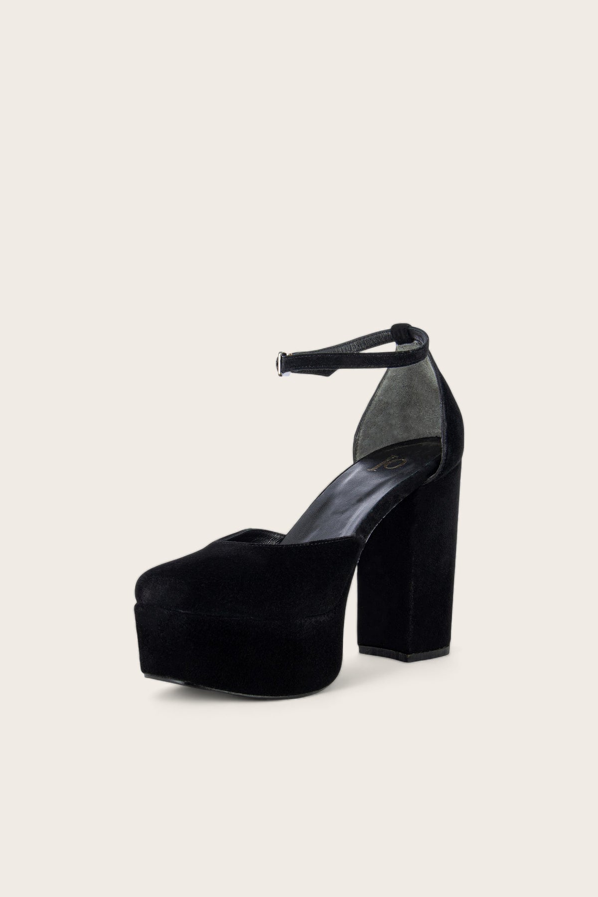 URMODA NOIR (04)