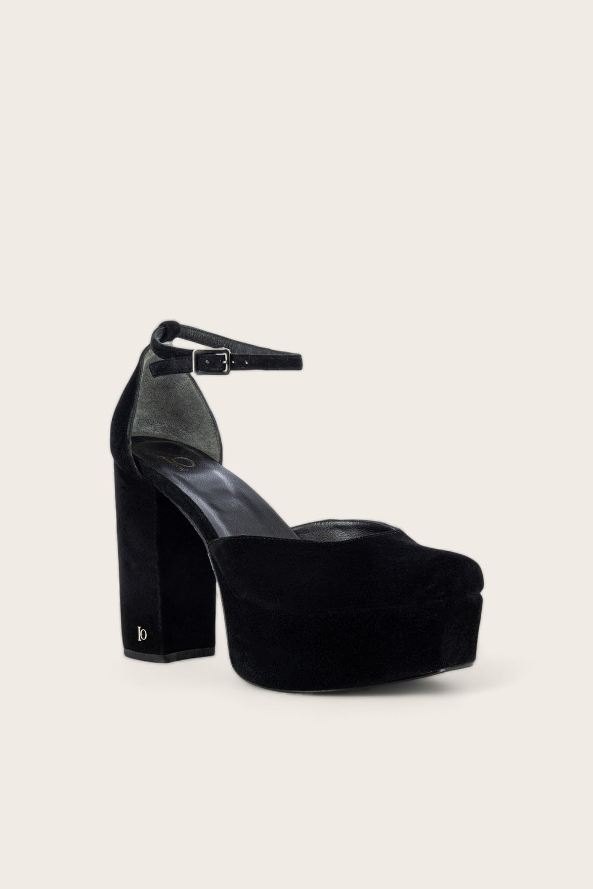 URMODA NOIR (04)
